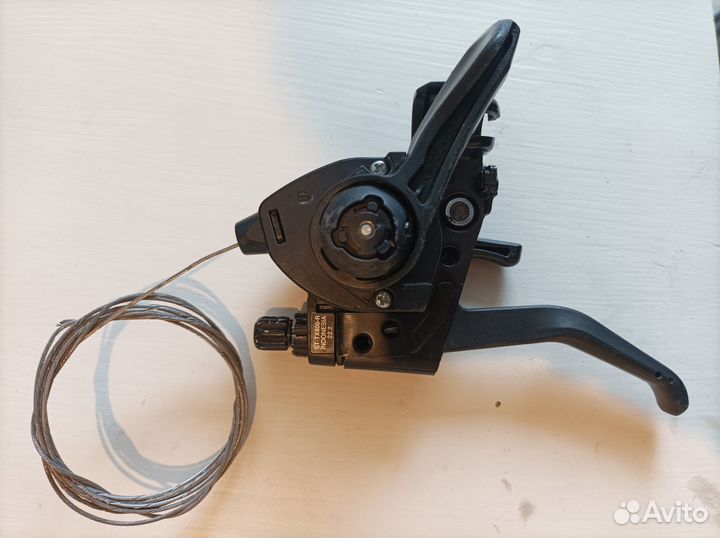 Детали трансмиссии Shimano, Truvativ, Sram