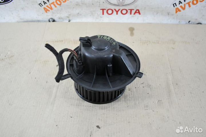 Моторчик печки Volkswagen Passat B6 2005 - 2011