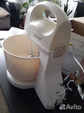 Миксер кухонный ручной