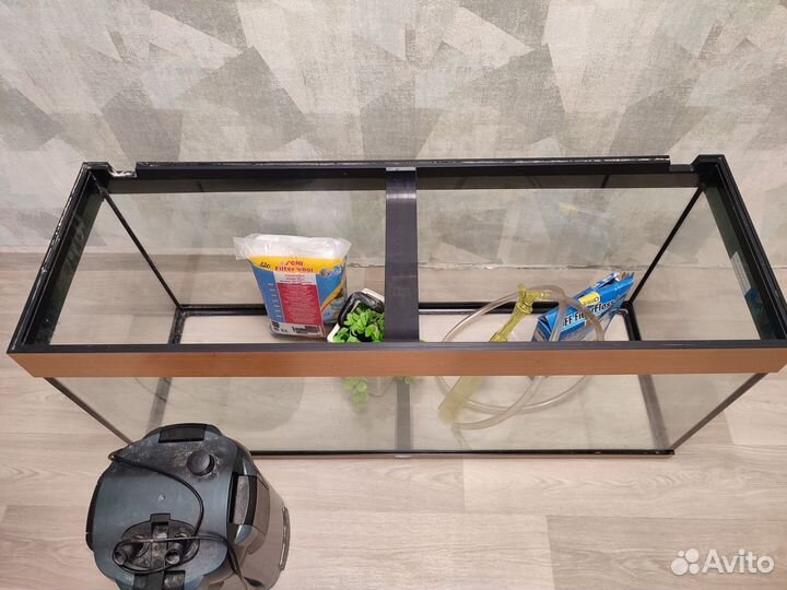 Аквариум 240 литров (с аксессуарами)