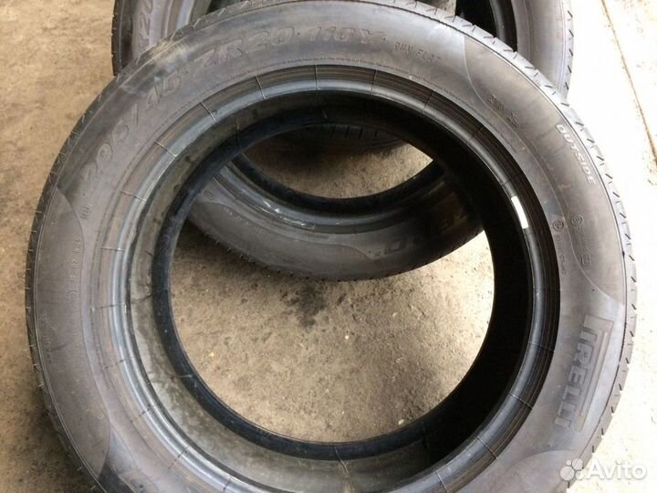 Pirelli P Zero 295/45 R20
