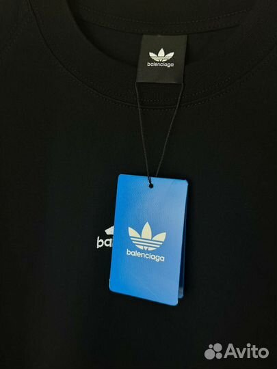 Футболка Adidas x Balenciaga