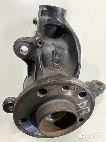 Кулак передний левый Volvo S80 B6304T