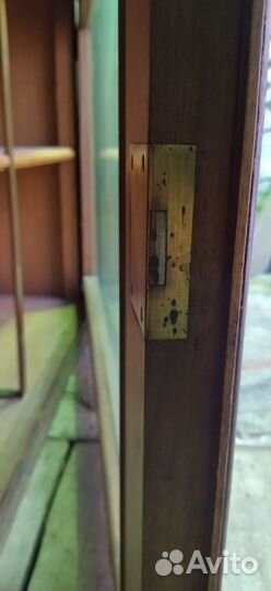 Полка книжная (шкаф)настенная старинная