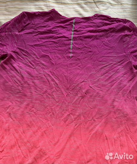 Футболка спортивная декатлон