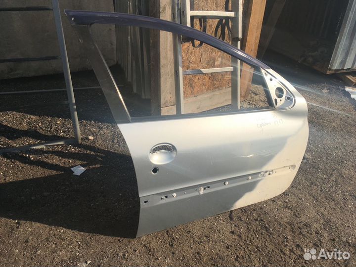 Пежо 206 Дверь передняя Прав