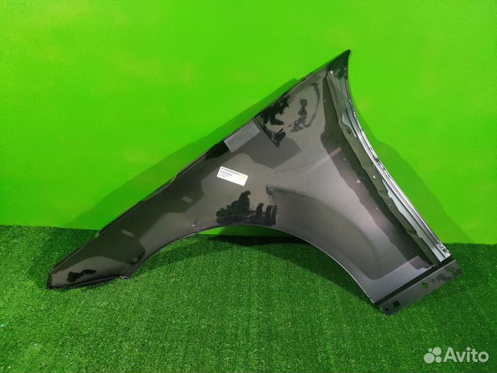 Крыло правое Mercedes W204 сталь