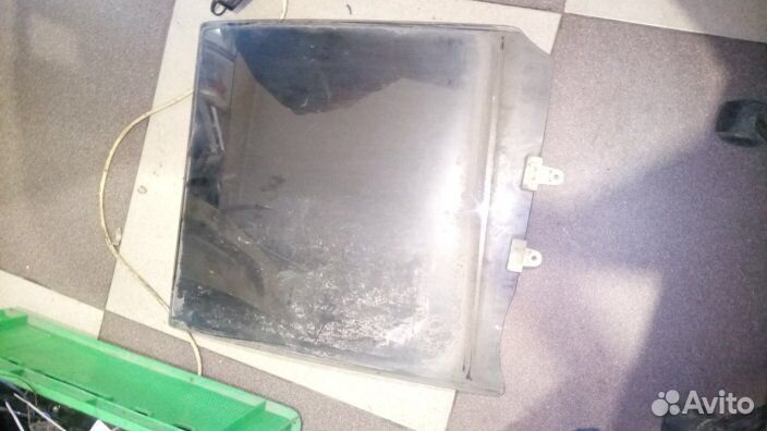 Стекло двери задней левой на nissan terrano