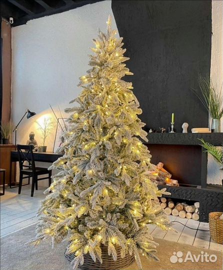 Ель искуственная