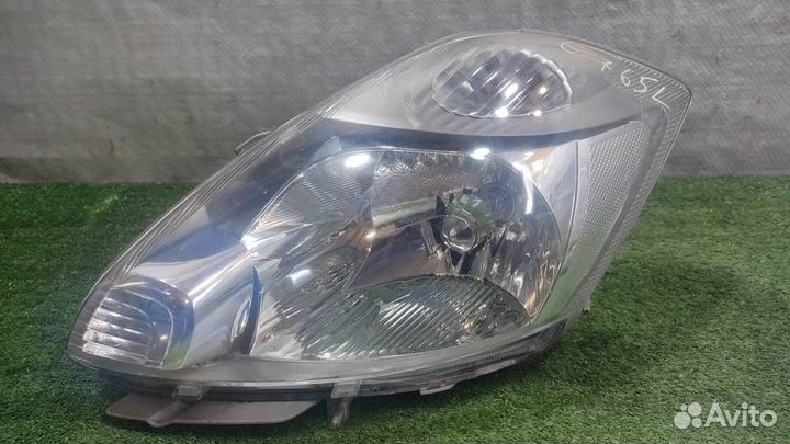 Фара левая Daihatsu Sirion 2008
