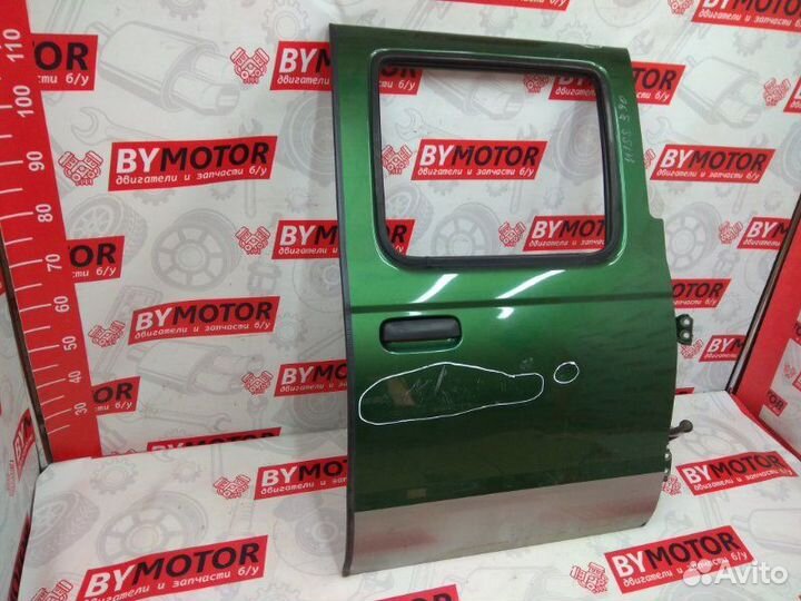 Дверь задняя правая Nissan Navara Np300 D22