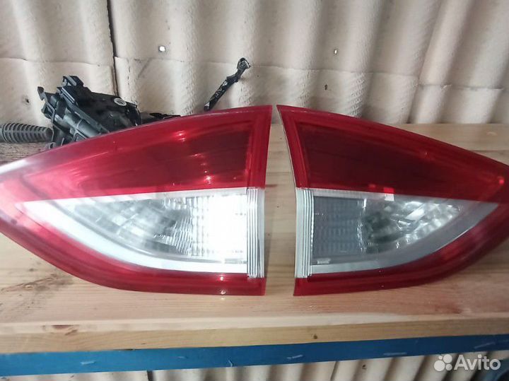 Задние фонари Ford Kuga