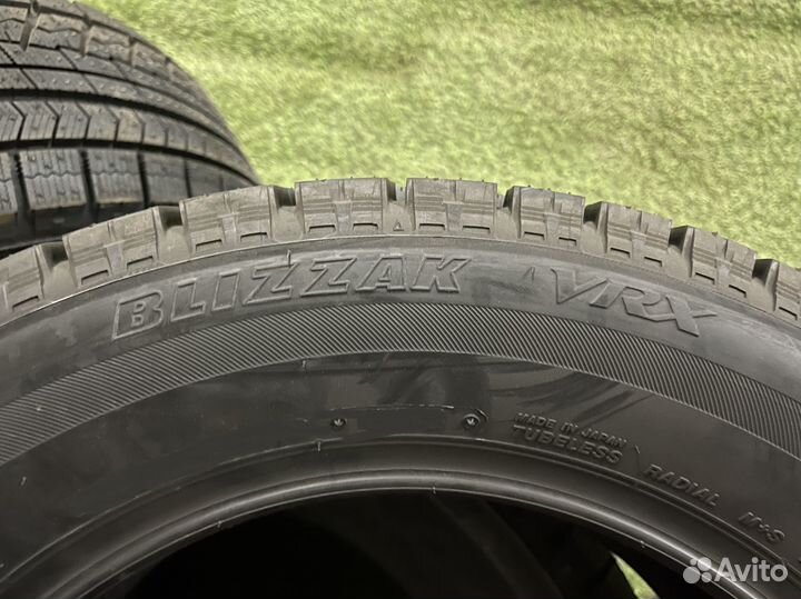 Bridgestone Blizzak VRX 225/50 R17 94S