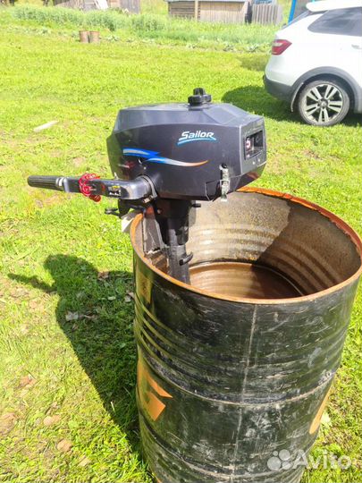 Лодочный мотор 3.5л.с