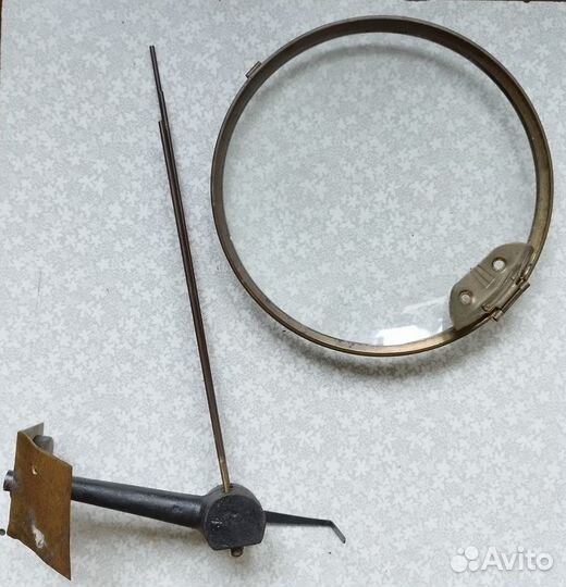 Механизм часов Horaton