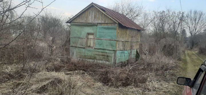 Дача 12 м² на участке 6 сот.