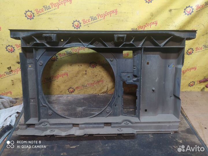 Дифузор вентилятора Peugeot 307