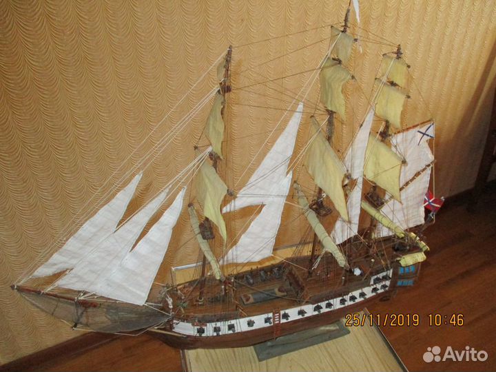 Модель парусника