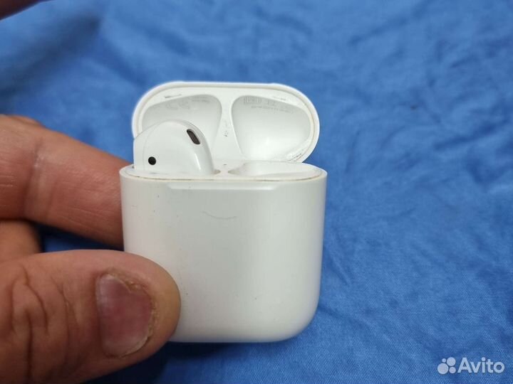 Airpods 2