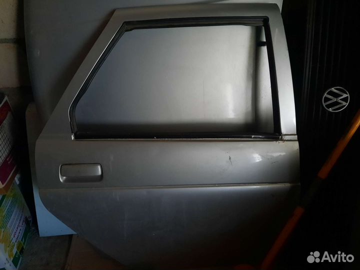 Дверь передняя ваз 2110