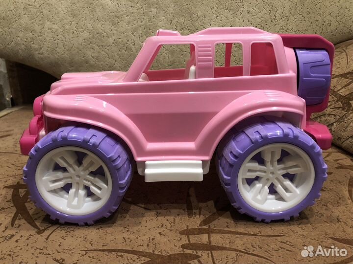 Машина и вертолет в стиле Барби