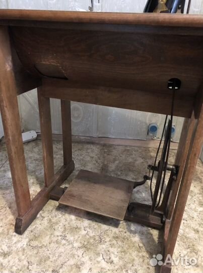 Швейная машина altenburg