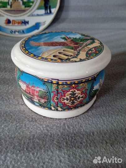 Сувениры тарелка шкатулка