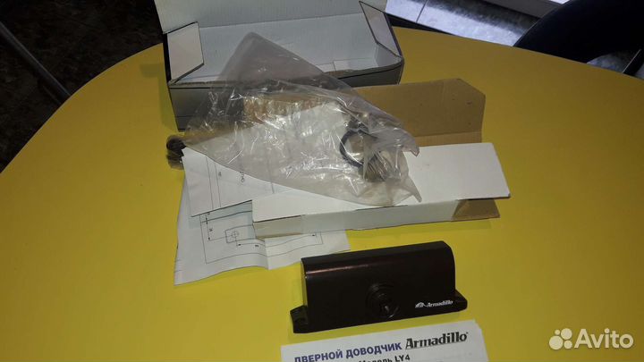 Доводчик дверной Armadillo LY 4