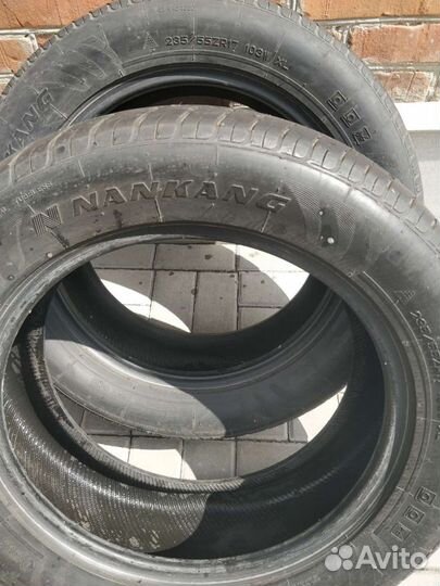Bridgestone Blizzak Revo1 225/55 R17 103W