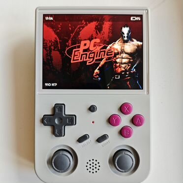 Портативная игровая приставка