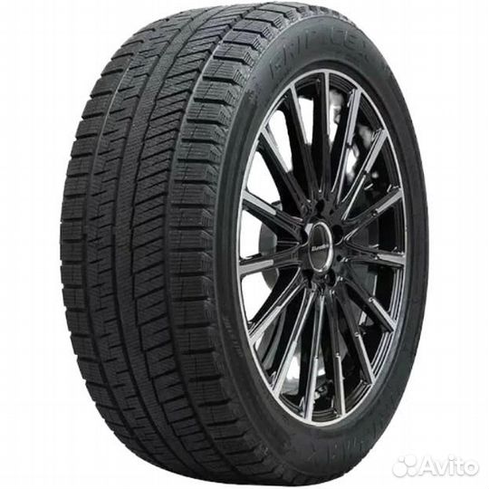 Gripmax Grip Ice X 285/45 R22 114H