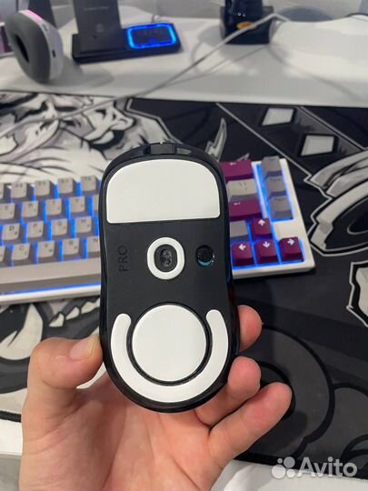 Игровая мышь Logitech PRO X Superlight