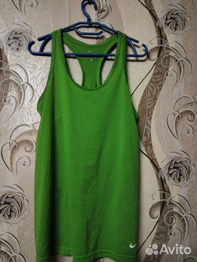 Топ женский спортивный