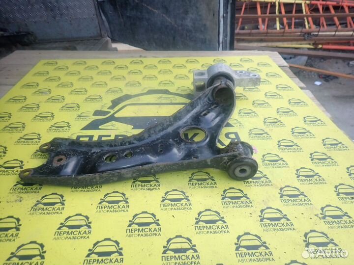 Рычаг передний левый для VW Golf VI 2009-2013