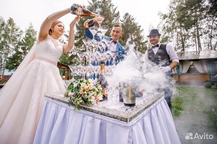 Горка шампанского