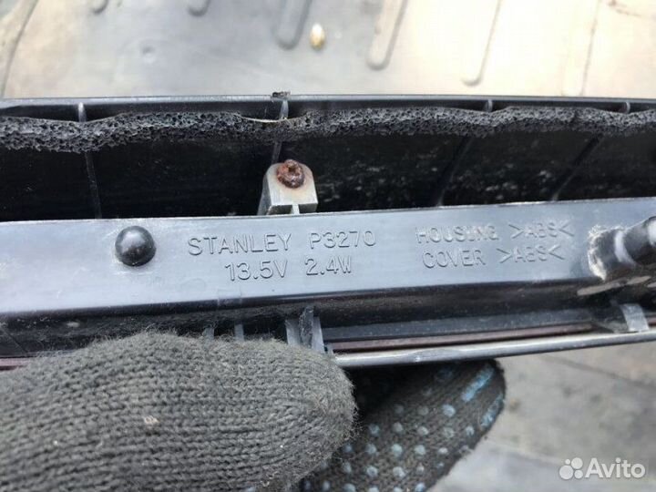 Фонарь стоп-сигнал задний Infiniti Fx35 S50