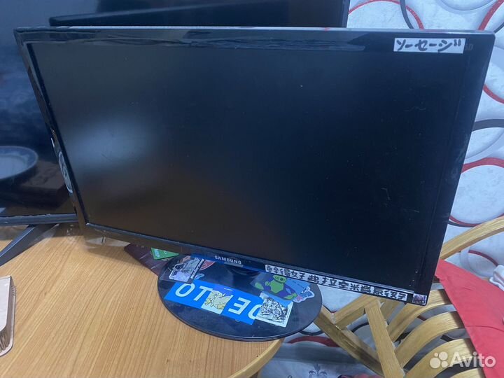 Монитор Samsung s22b150