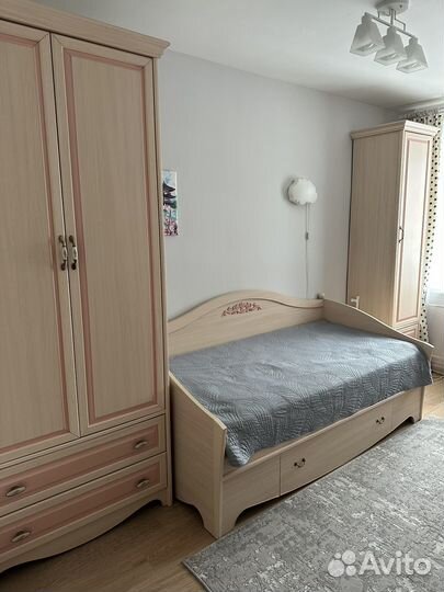 Детская мебель для девочки