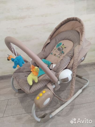 Шезлонг детский babyton