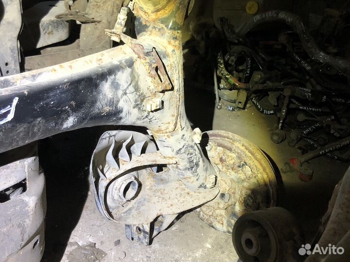 Балка задняя Skoda fabia 1