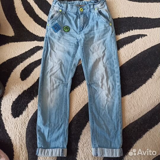 Джинсы