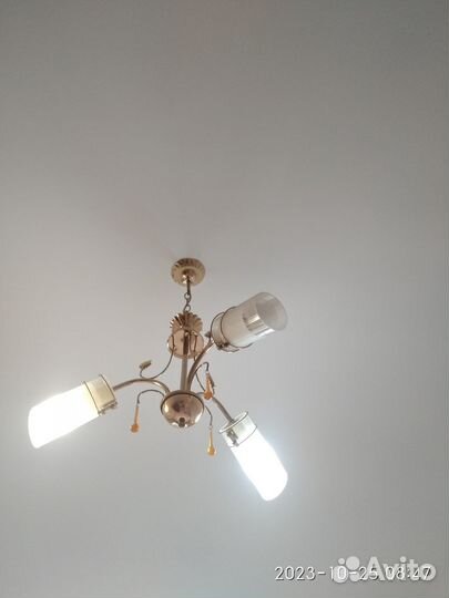 Люстра потолочная бу