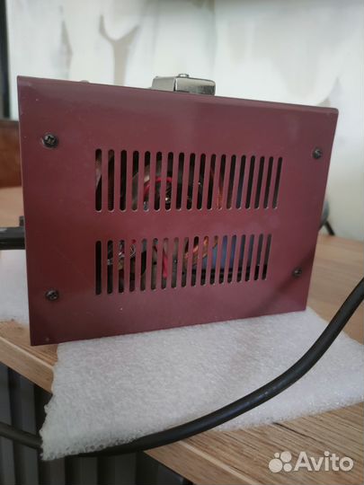 Понижающий трансформатор220 100в стабилизированный