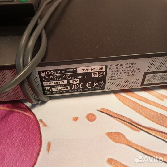 Sony DVP-NS308 CD/DVD плеер c пультом