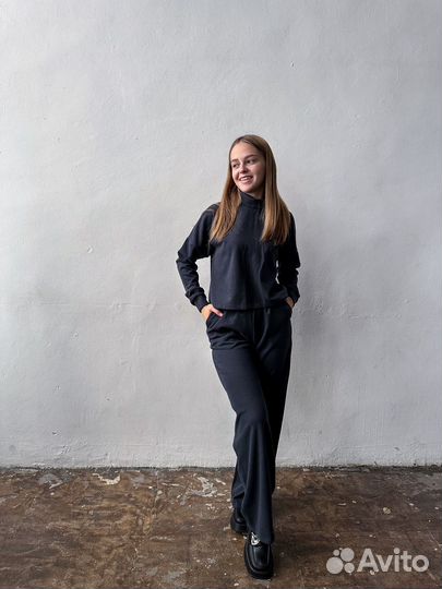 Спортивный костюм женский