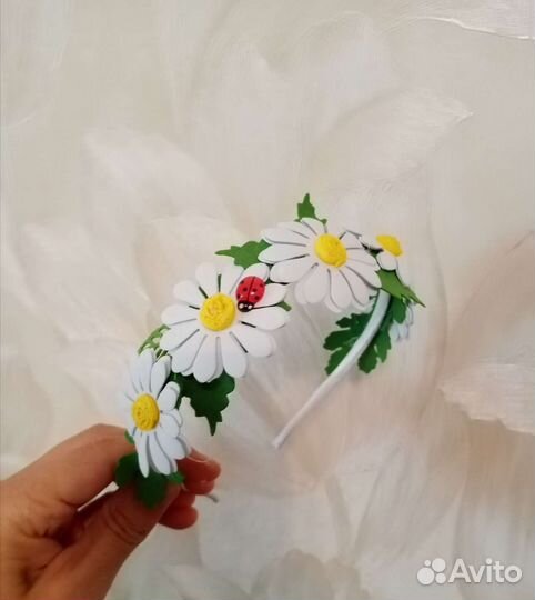 Ободок с ромашками