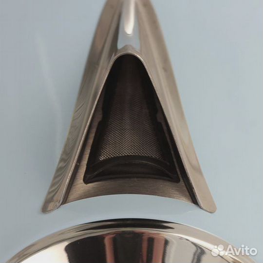 Электрочайник Delonghi kbov2001.AZ