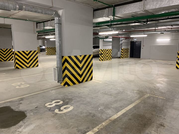 Машиноместо, 13 м²