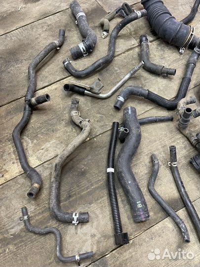 Патрубок оригинальный Toyota Rav 4