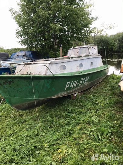 Катер самодельный (стационар)